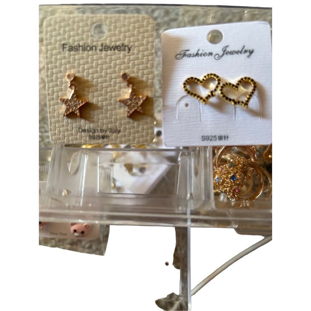 Jewelry - Picture 5 of 16